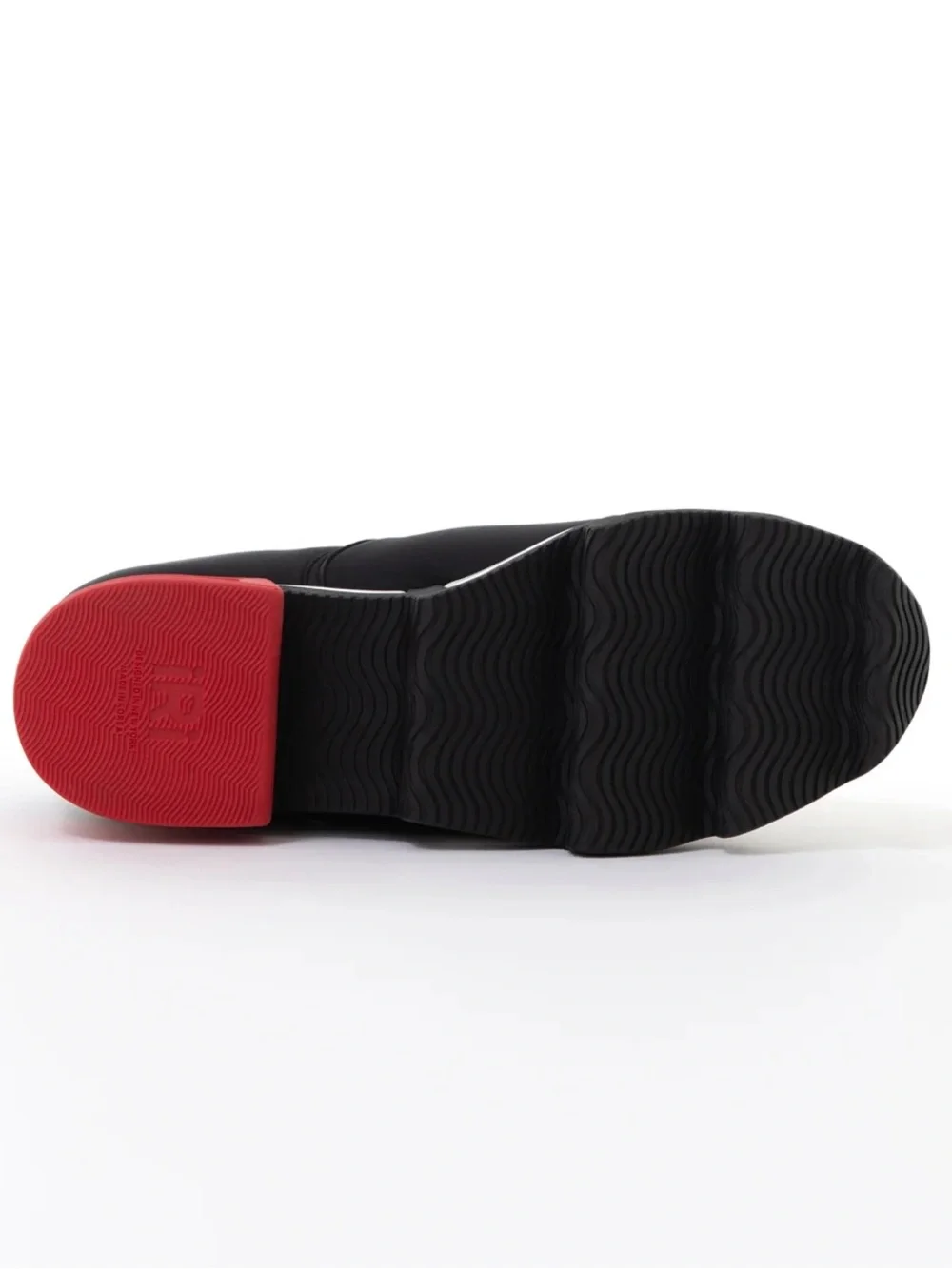iRi WES 1 BLACK RED LOW TOP SNEAKER - size 35.5 (Women’s 5.5) NWOT